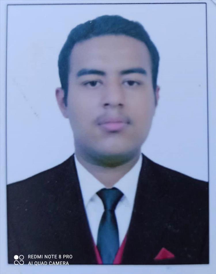 طالب متفوق يناشد وزير التعليم العالي إنصافه بعد حرمانه من منحة دراسية رغم استحقاقه