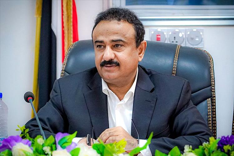 محافظ شبوة يكشف عن استعدادات لإنشاء أول مدينة طبية بالمحافظة