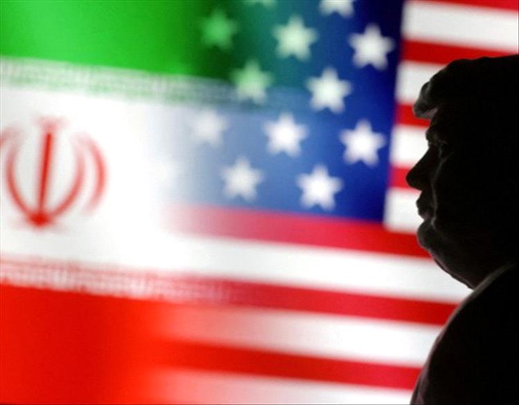 إيران وأمريكا تجريان محادثات “إيجابية” في عُمان وتتفقان على استئنافها