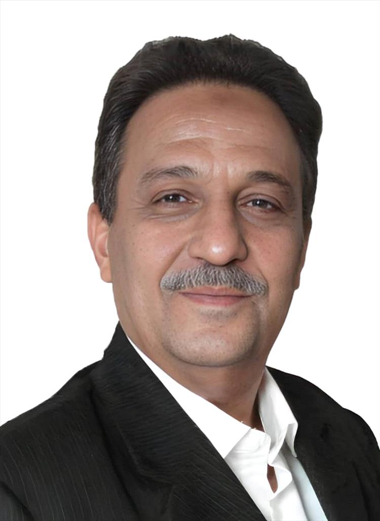 المجدُ ينطقُ باسمِك -قصيدة