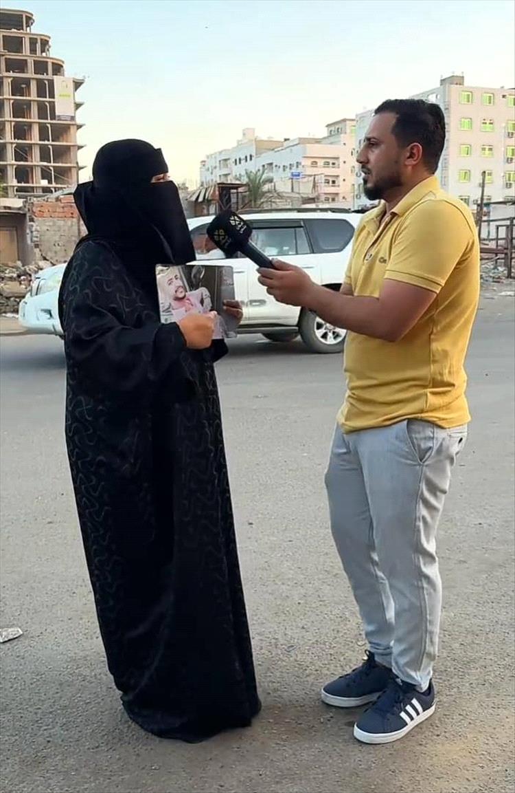 رحل ابنها..فهل ترحل آمالها ؟ أم الشهيد سميح تبحث عن العدالة بعدن