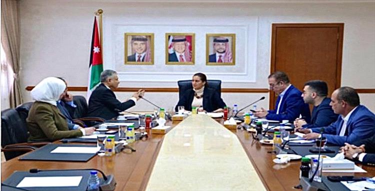 السفير فقيرة يبحث مع رئيس لجنة الشؤون الخارجية بمجلس النواب الأردني تعزيز التعاون البرلماني