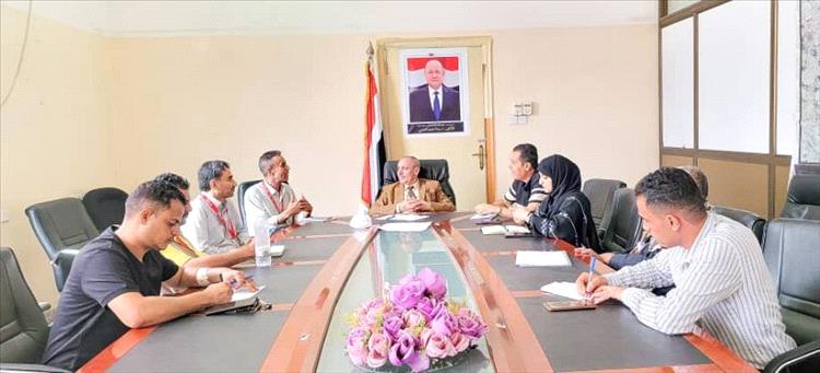 وكيل محافظة تعز يناقش مع مرسي كور تعزيز التدخلات التنموية