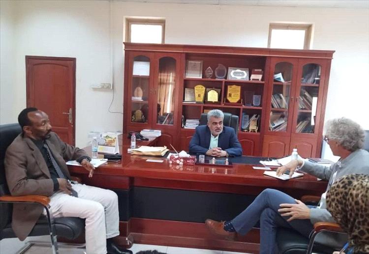 باصهيب يبحث مع نائبي مسؤولي برنامج الغذاء العالمي ومنظمة (الفاو) سبل تحسين الاستجابة الراهنة لدعم للأمن الغذائي