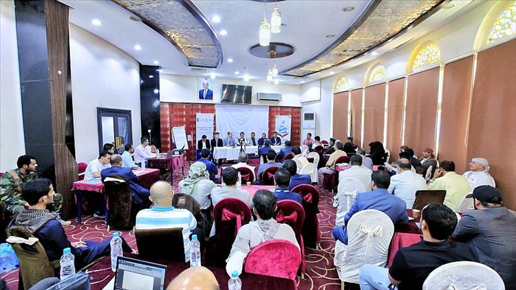 سلطات مأرب تطالب "الأوتشا" بعدم تهميش المحافظة من الدعم الإنساني