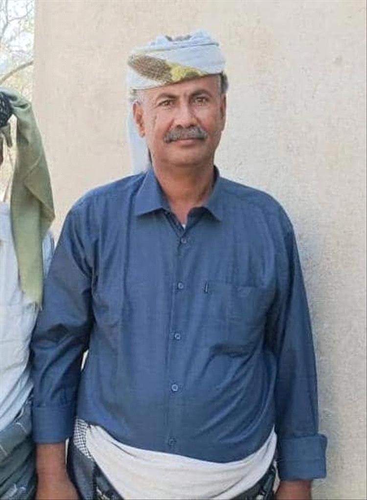 الشيخ أمين اللسوس الأغُبري يعزي بوفاة الشيخ سلطان الاتيمي