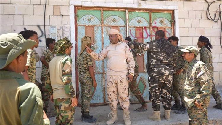 إغلاق 18 محلاً وضبط 24 بائعًا.. تنفيذ حملة واسعة لمكافحة القات في سقطرى