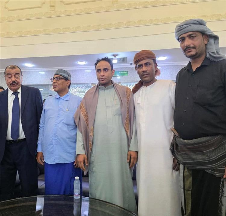 الحضرمي وعدد من قيادات المجلس الثوري يستقبلون اللواء بن بريك في حضرموت