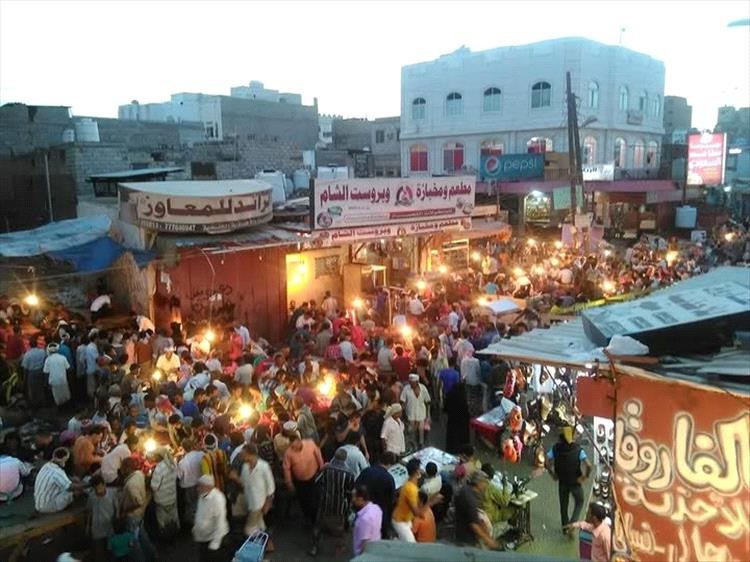 أسعار الوجبات الشعبية في العاصمة المؤقتة عدن
