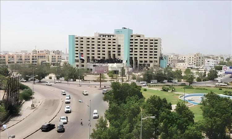 تحذيرات صحية عاجلة في عدن: انتشار خطير للحميات الفيروسية و"الضنك" في صدارة المشهد