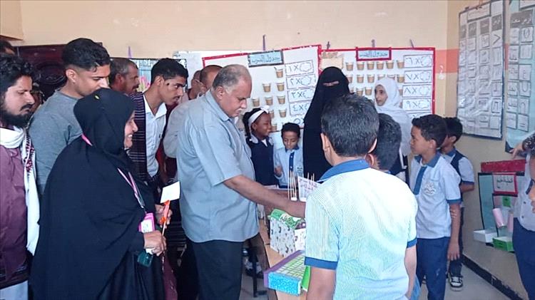 افتتاح معرض الوسائل التعليمية في مدرسة السمو الأهلية بلحج.. منصة للإبداع والابتكار