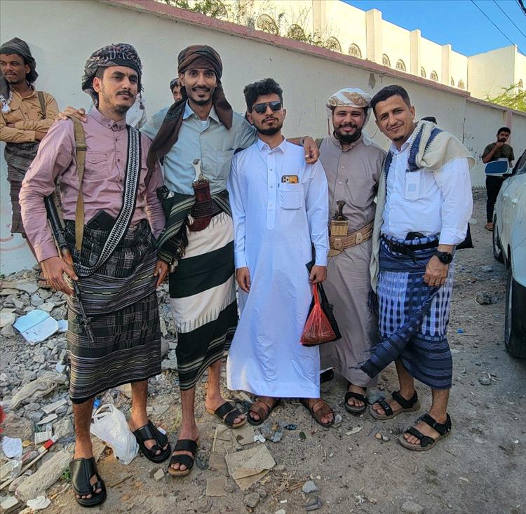 مبارك للمهندس سام علي عاطف الشرفي عقد قرانه الميمون