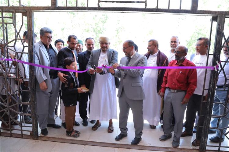 الأمين العام للمجلس المحلي يدشّن أسبوع الطالب الجامعي الثاني بجامعة المهرة