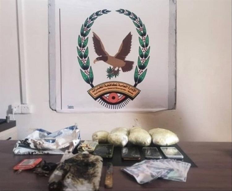 ضبط ثلاثة مروّجين للمادة المخدرة في المهرة