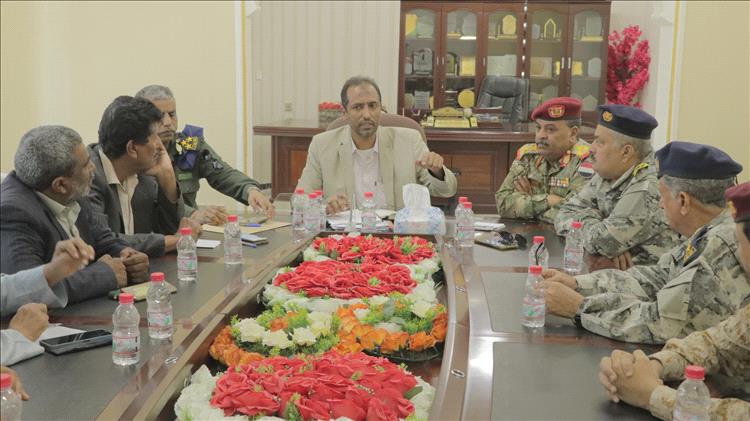 نيمر والجعفري يترأسان اجتماعاً موسعاً لمناقشة أوضاع ميناء نشطون وتعزيز التنسيق الأمني والمدني