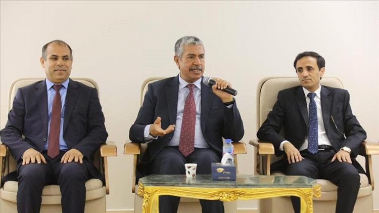 الملحقية الثقافية اليمنية في القاهرة تهنئ ممثلي اتحاد طلاب جامعة الأزهر