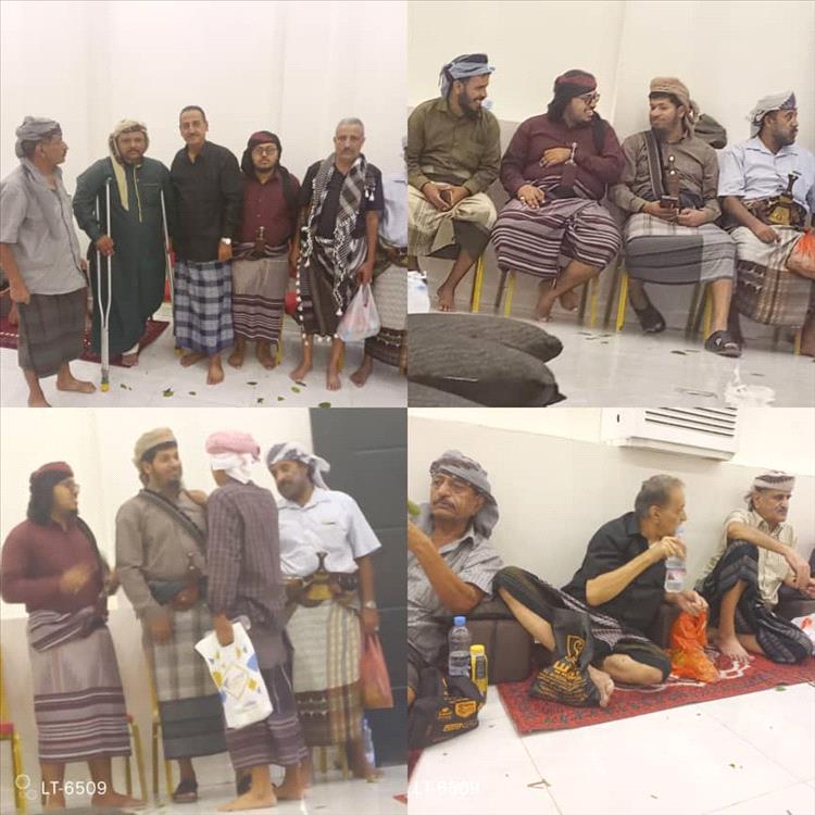 جموع غفيرة يقدمون واجب العزاء لأولاد فقيد الوطن الكبير المناضل اللواء محمد ناصر المسلمي