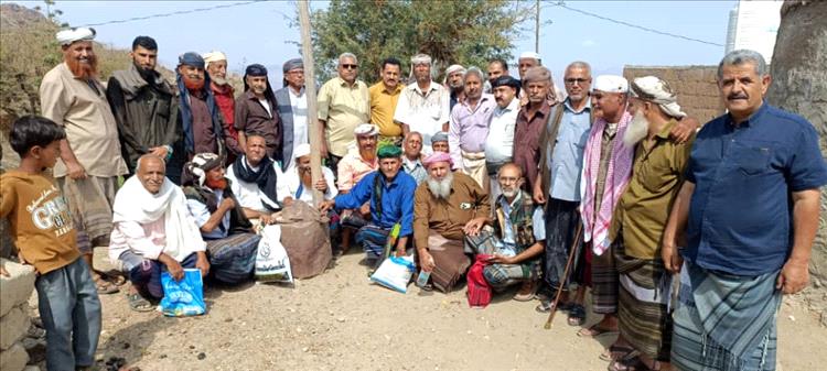 خريجو الدفعة الثانية من كلية القوى الجوية بعدن يزورون زملاءهم في الضالع