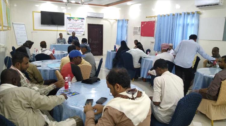 برعاية انتقالي أبين.. ندوة للإعلاميين والنشطاء بدلتا أبين بعنوان "كيفية التعامل مع الإشاعات"