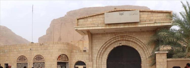 مسلحون يطلقون النار على مبنى محكمة القطن الابتدائية