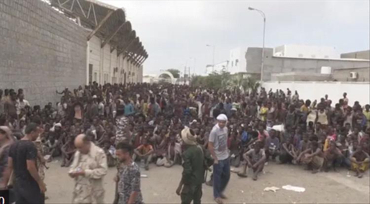 الهجرة الدولية تنفي إشرافها على مركز إيواء مهاجرين أفارقة تعرض للقصف في صعدة