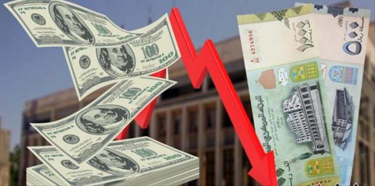 خبير اقتصادي: الوضع الحالي يهدد بمزيد من الانهيار الاقتصادي