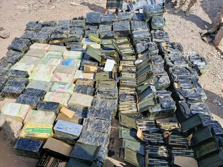 لحج.. الحملة الأمنية للقوات المشتركة بمديرية المضاربة تضبط شحنة ذخائر مهربة للحوثيين