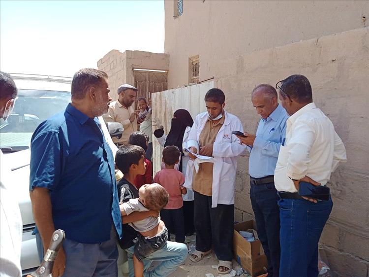 تدشين النشاط الإيصالي لتقديم خدمات الرعاية الصحية الأولية المجانية بمديرية الروضة