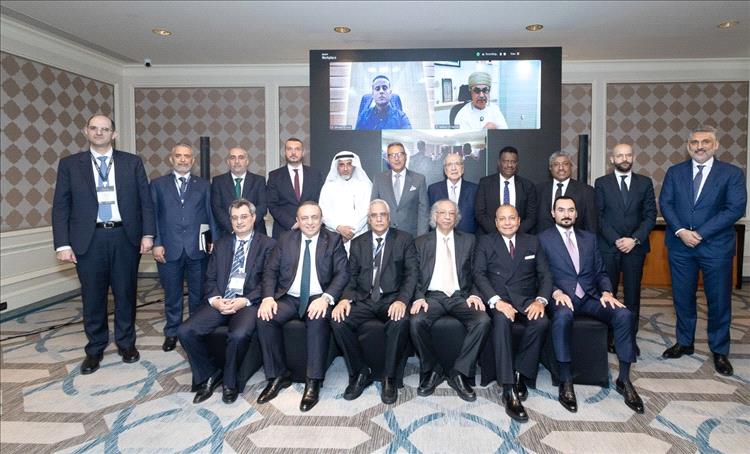 تجديد الثقة بالدكتور احمد سنكر(مدير عام البنك الاهلي اليمني ) في عضوية مجلس إدارة اتحاد المصارف العربية