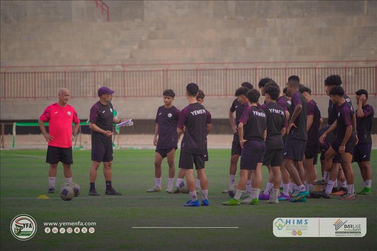 المنتخب الأولمبي يواصل استعداداته المكثفة في سيئون