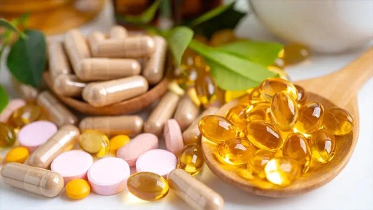 بينها السبانخ.. 5 أطعمة قد تغنيك عن الفيتامينات