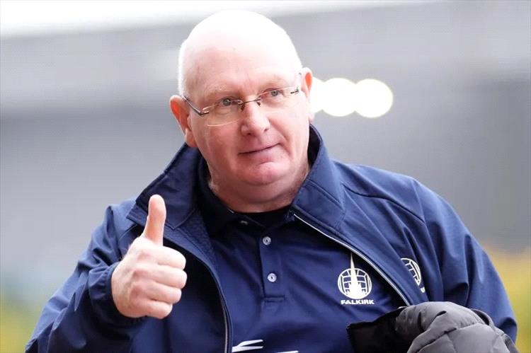 باريس سان جيرمان يلهم فريقا أسكتلنديا