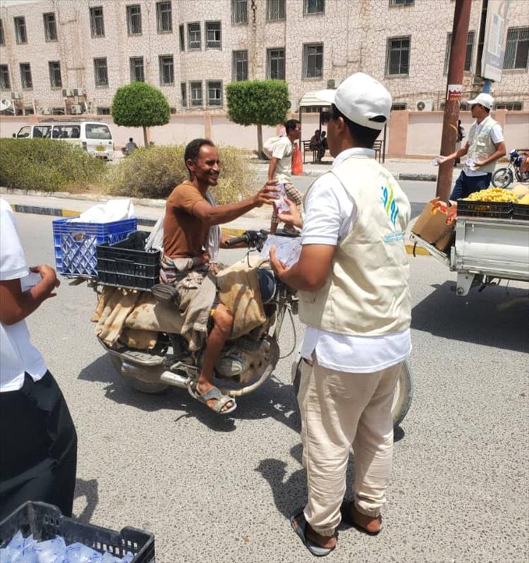 مؤسسة روافد تنفذ مشروع "سقيا الماء" في حضرموت بتمويل من فاعلي خير كويتيين استفاد منه أكثر من 50 ألف شخص