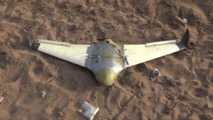 المقاومة الوطنية تسقط طائرة حوثية مسيّرة غربي تعز