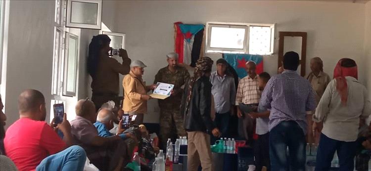 كرنفال ثقافي كبير في الشعيب بمناسبة افتتاح نادي قتد.. وتكريم رجل الخير ياسر محمد صالح بدرع الوفاء