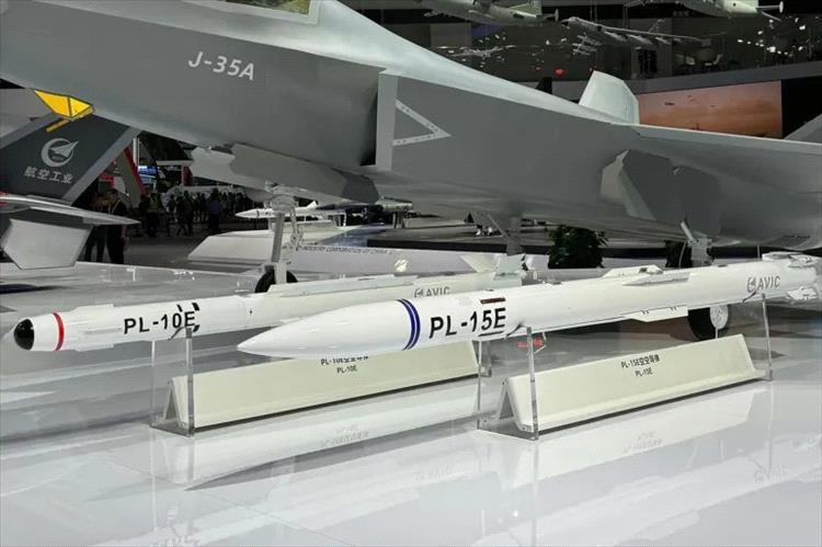 لماذا يتسابق العالم لتطوير الصاروخ "الصامت"؟