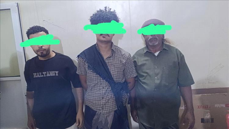 بتوجيهات مباشرة من العميد جلال الربيعي.. حملة أمنية في الشيخ عثمان تطيح بعدد من المتعاملين في السوق السوداء للعملات