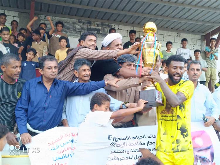 الشعلة يحرز كأس مباراة الذكرى الثانية لاستشهاد البطل عبداللطيف السيد ورفاقه