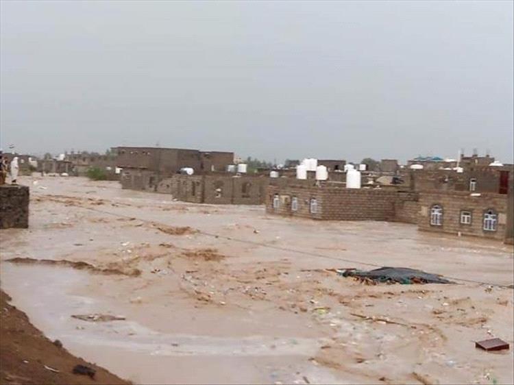 وفاة طفلة غرقاً بعد ان جرفتها سيول الأمطار في تعز