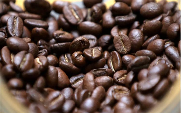 القهوة السوداء... 5 فئات من الناس عليهم تجنب تناولها