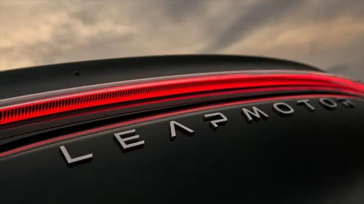 تنين صيني ناشئ يهدد عرش عمالقة السيارات الكهربائية