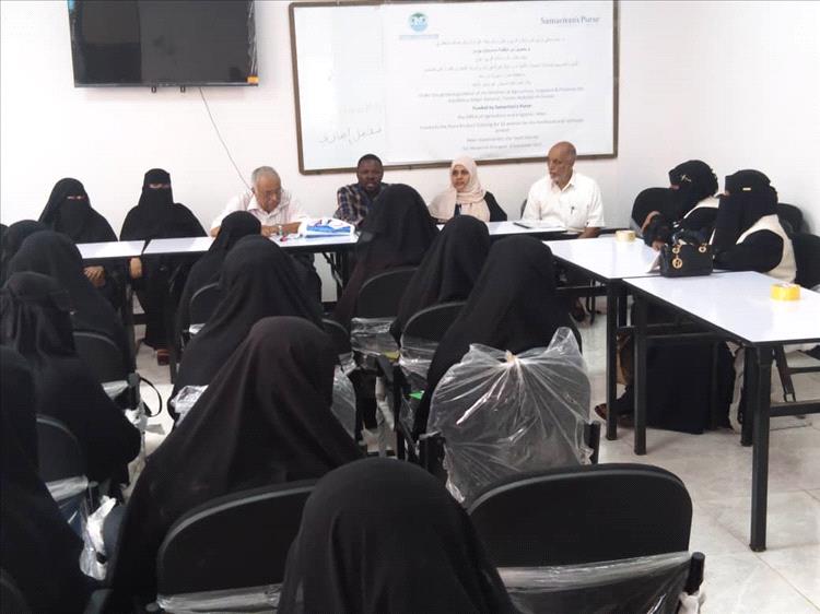 عدن .. دورة تدريبية لتصنيع منتجات الألبان