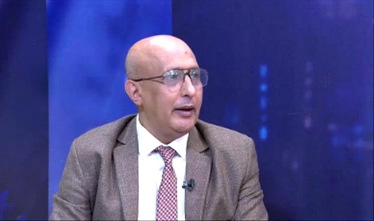 الشميري: الغارات الإسرائيلية استهدفت بنى تحتية مدنية دون تأثير على مواقع الحوثيين
