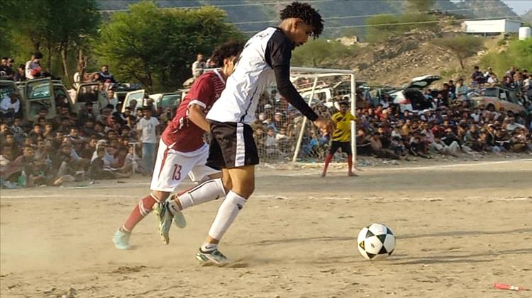 بركلات الترجيح.. إتحاد حُمه يخمد ثورة "مايو" في نصف نهائي دوري شُهداء يافع كلد