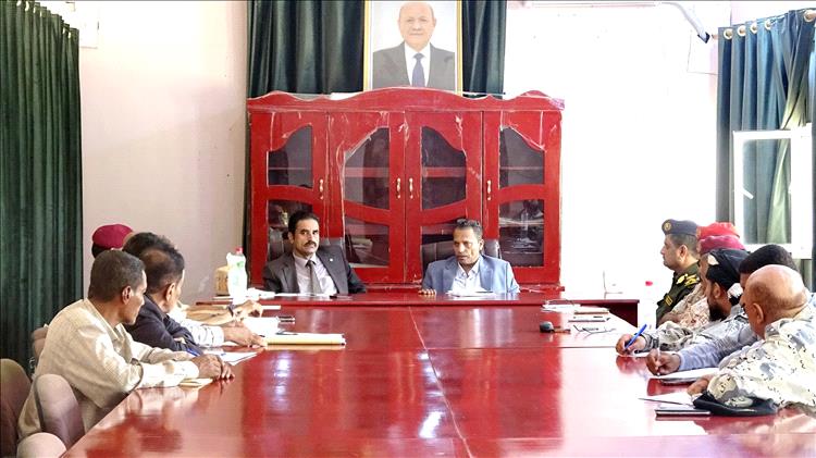 محافظ أبين يترأس اجتماع اللجنة الأمنية بالمحافظة
