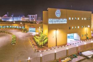 إدارة مستشفى الأمير محمد بن سلمان تنفي شائعات الإغلاق أو إنهاء خدمات الطاقم الطبي