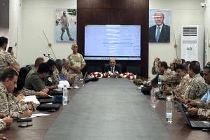 الزنداني يؤكد التزام وزارة الخارجية بمواصلة جهودها لحشد الدعم الإقليمي والدولي لتعزيز سلطة الدولة
