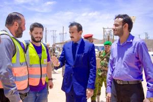 غدًا شبوة على موعد مع لحظة تاريخية : تدشين مشروع الطاقة الشمسية إيذانًا بانتهاء معاناة الانقطاعات الكهربائية