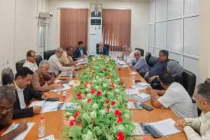 اللوائح الصحية في ندوة توعوية في عدن.. مقاييس وجودة