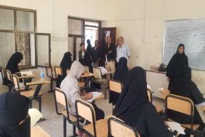 تفقد سير الاختبارات الوزارية في المركز الاختباري بمحافظة عدن